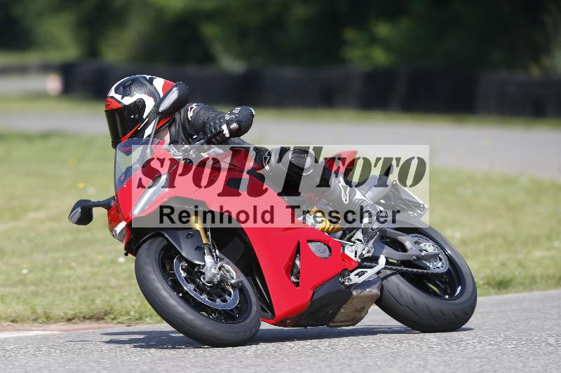 Archiv-2025/26 11.06.2025 Peter Studer have fun ADR/Gruppe blau/unklar